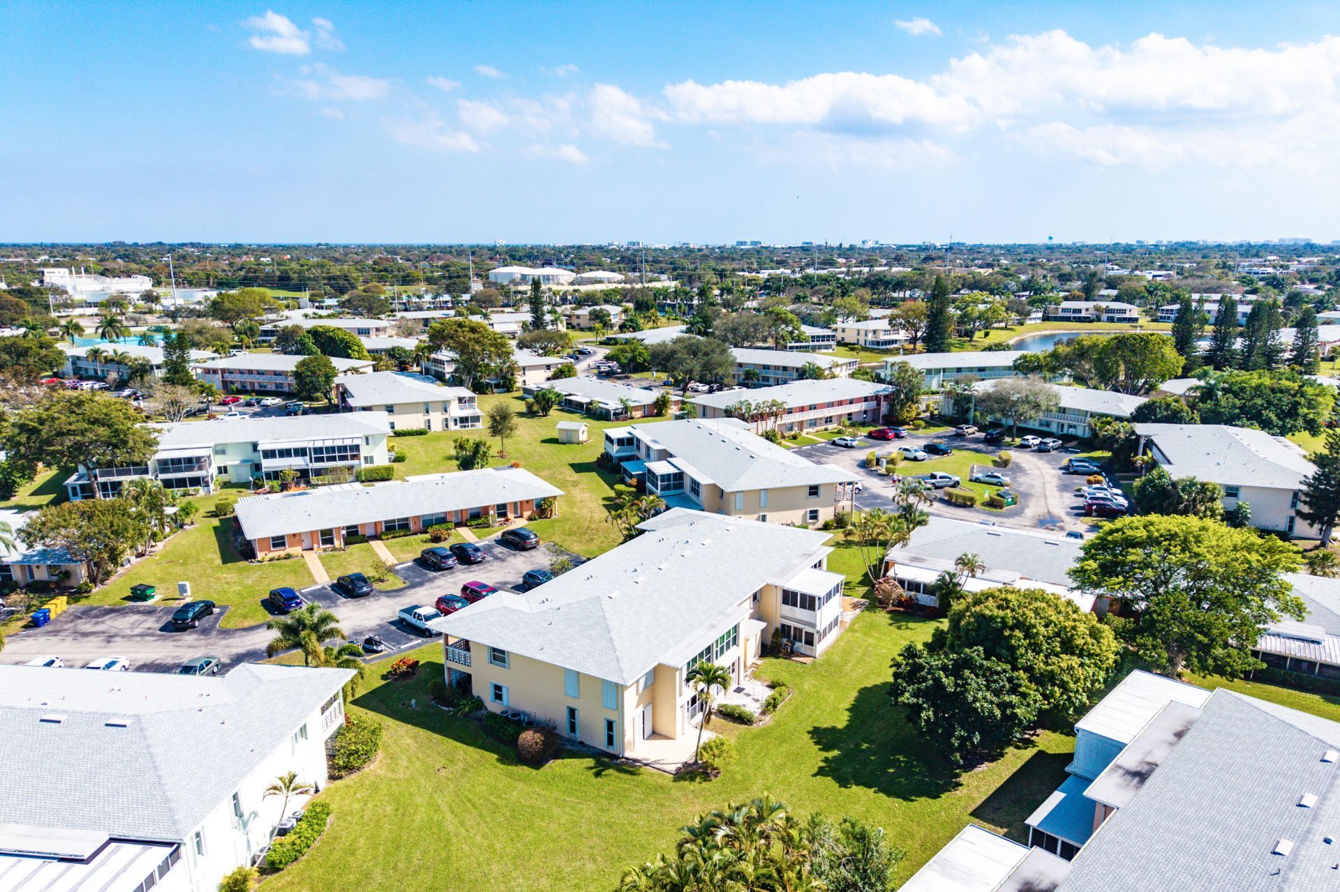 1640 NW 19th Terrace, Unit 203, Delray Beach, FL 33445 Photo