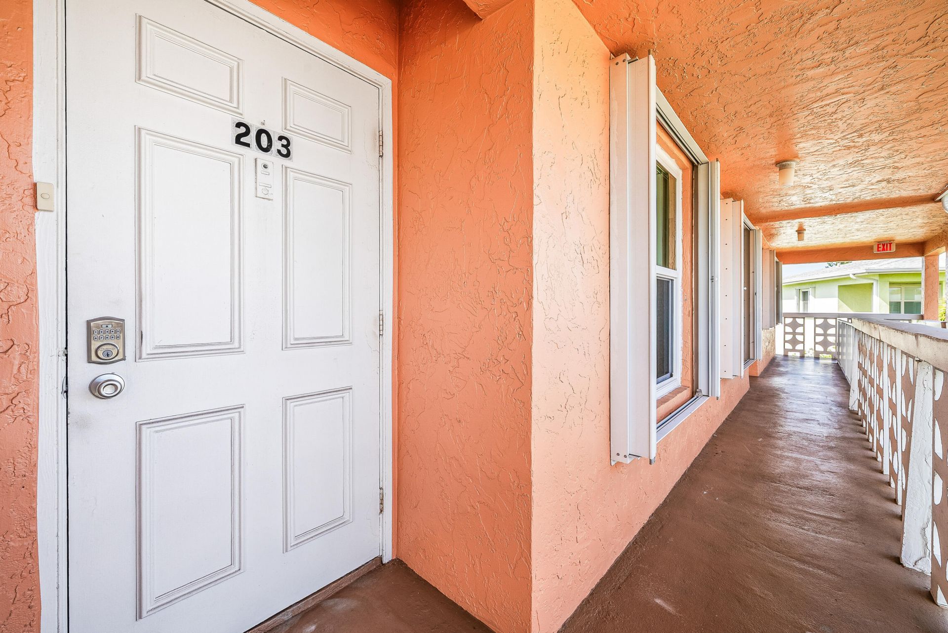 1640 NW 19th Terrace, Unit 203, Delray Beach, FL 33445 Photo