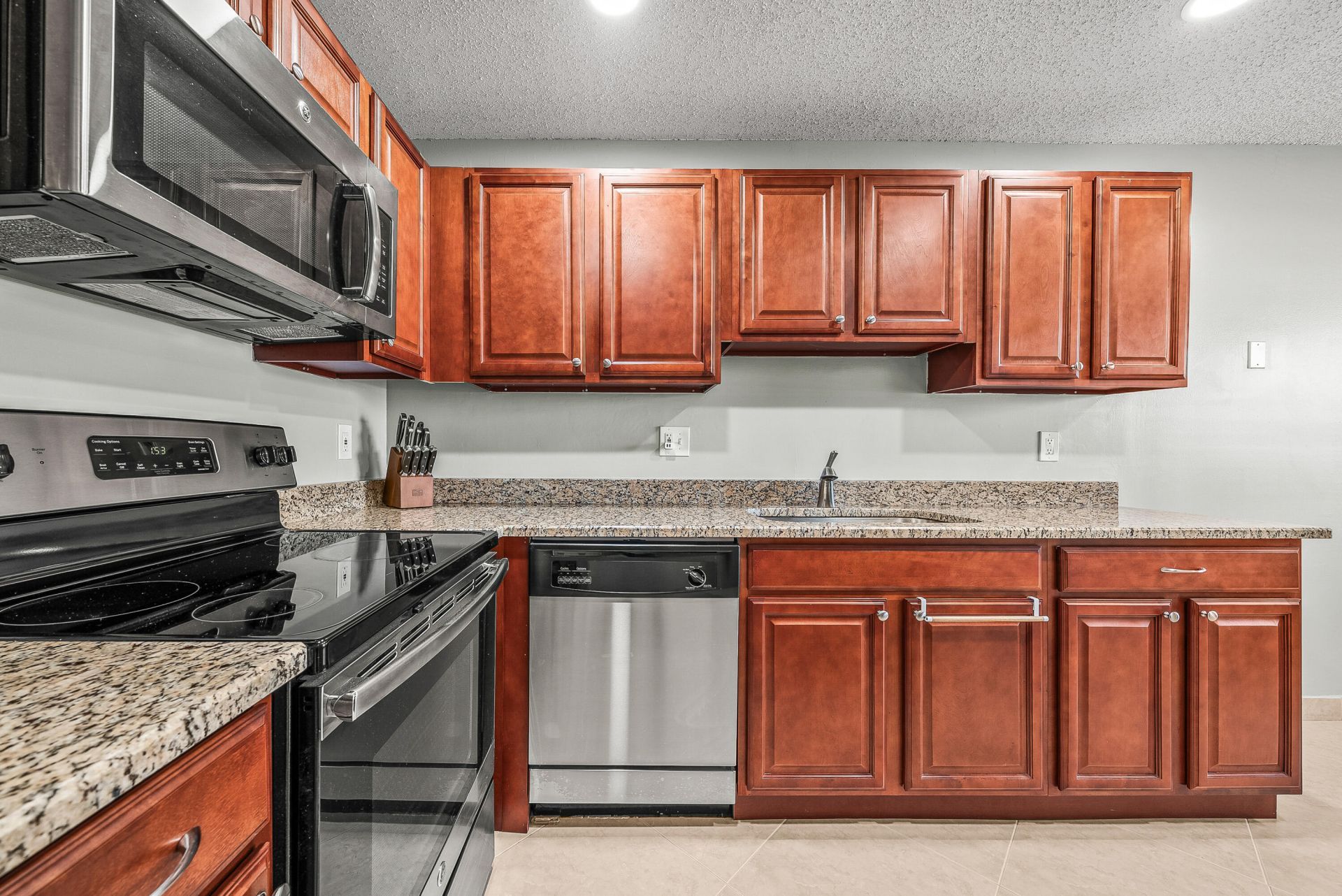 1640 NW 19th Terrace, Unit 203, Delray Beach, FL 33445 Photo