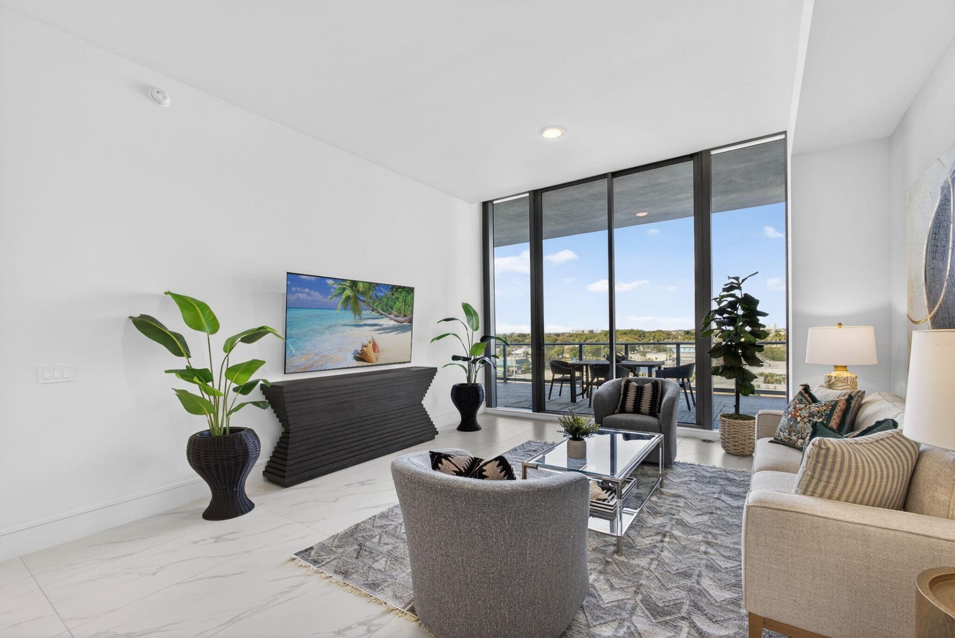 220 Lake Shore Drive, Unit 609, Lake Park, FL 33403 Photo