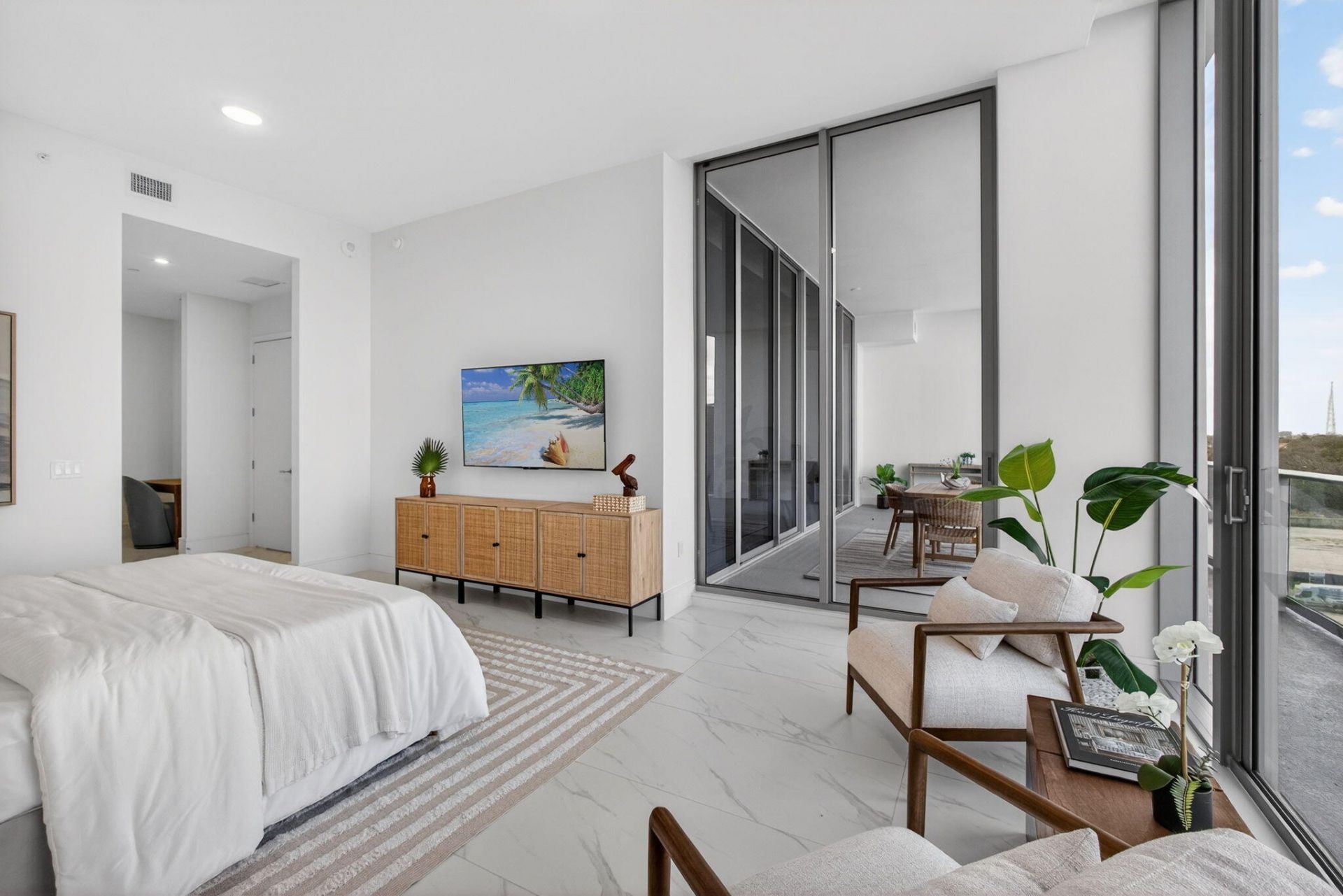 220 Lake Shore Drive, Unit 609, Lake Park, FL 33403 Photo