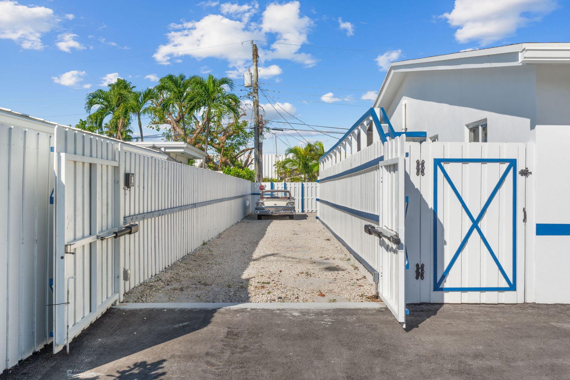 1539-1541 NE 15th Avenue, Fort Lauderdale, FL 33304 Photo