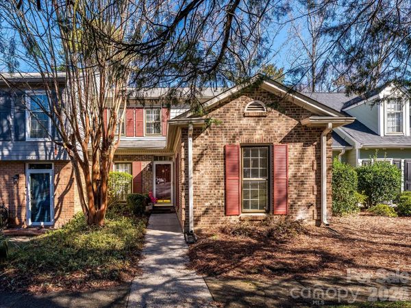 7417 Red Oak Lane, Charlotte, NC 28226