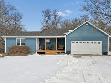 14680 County Road 32, Mayer, MN 55360