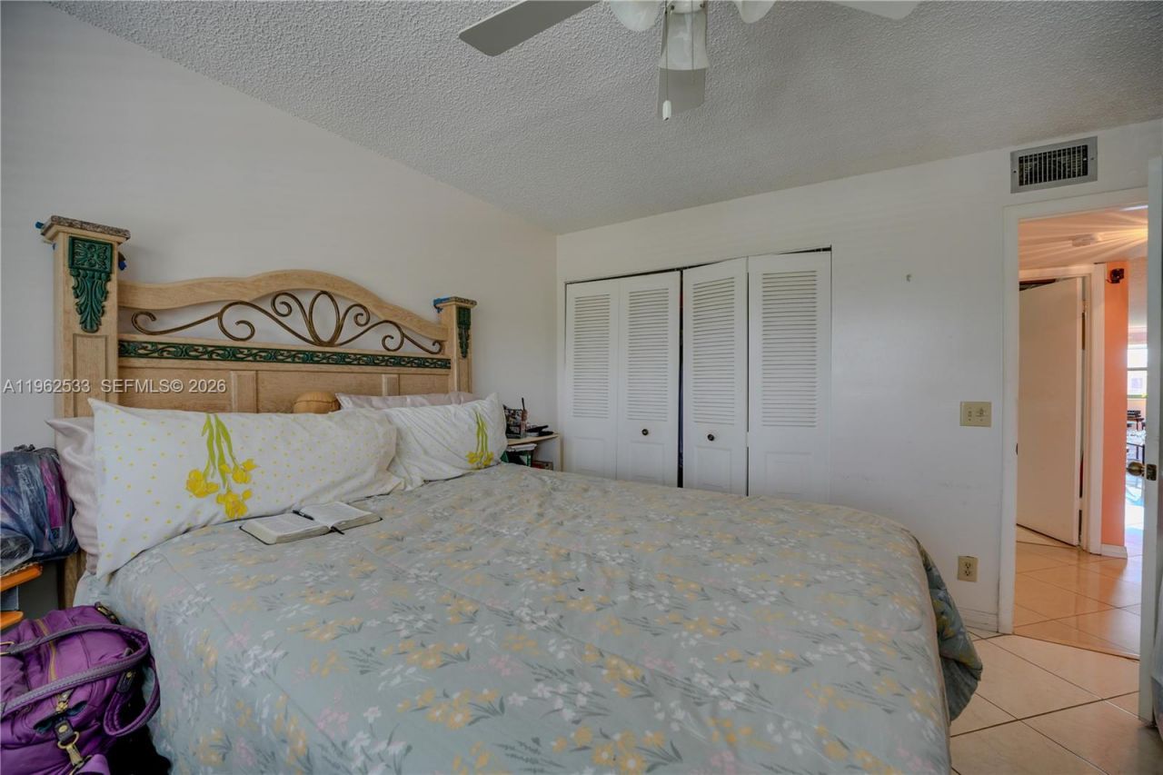 2901 N Nob Hill Rd , Unit 303, Sunrise, FL 33322 Photo