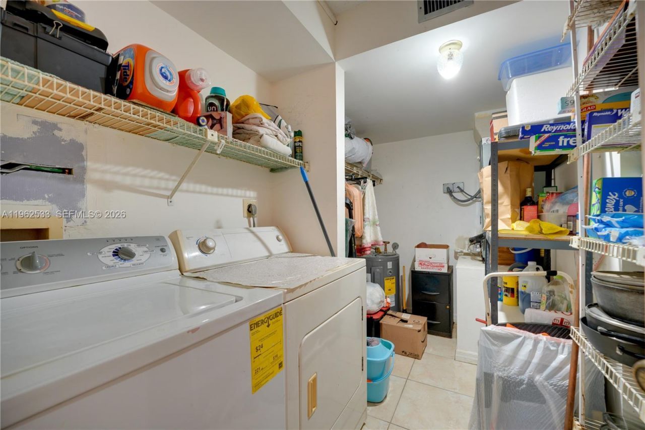2901 N Nob Hill Rd, Unit 303, Sunrise, FL 33322 Photo