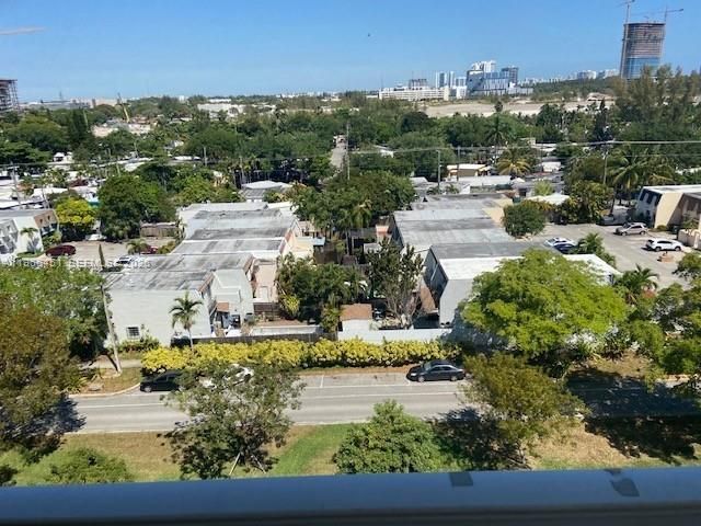 2020 NE 135th St, Unit 901, North Miami, FL 33181 Photo