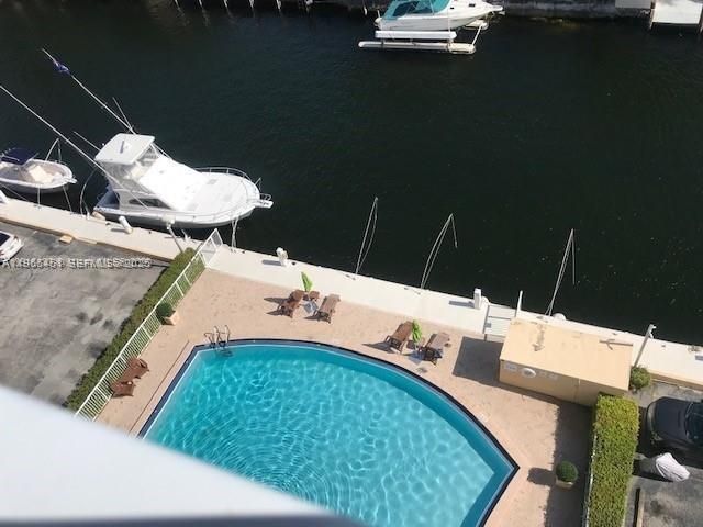 2020 NE 135th St, Unit 901, North Miami, FL 33181 Photo