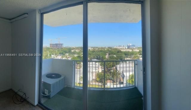 2020 NE 135th St , Unit 901, North Miami, FL 33181 Photo