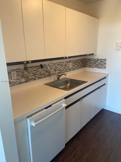 2020 NE 135th St, Unit 901, North Miami, FL 33181 Photo