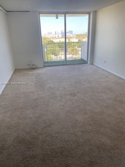 2020 NE 135th St , Unit 901, North Miami, FL 33181 Photo