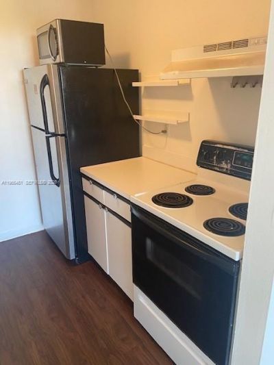 2020 NE 135th St , Unit 901, North Miami, FL 33181 Photo