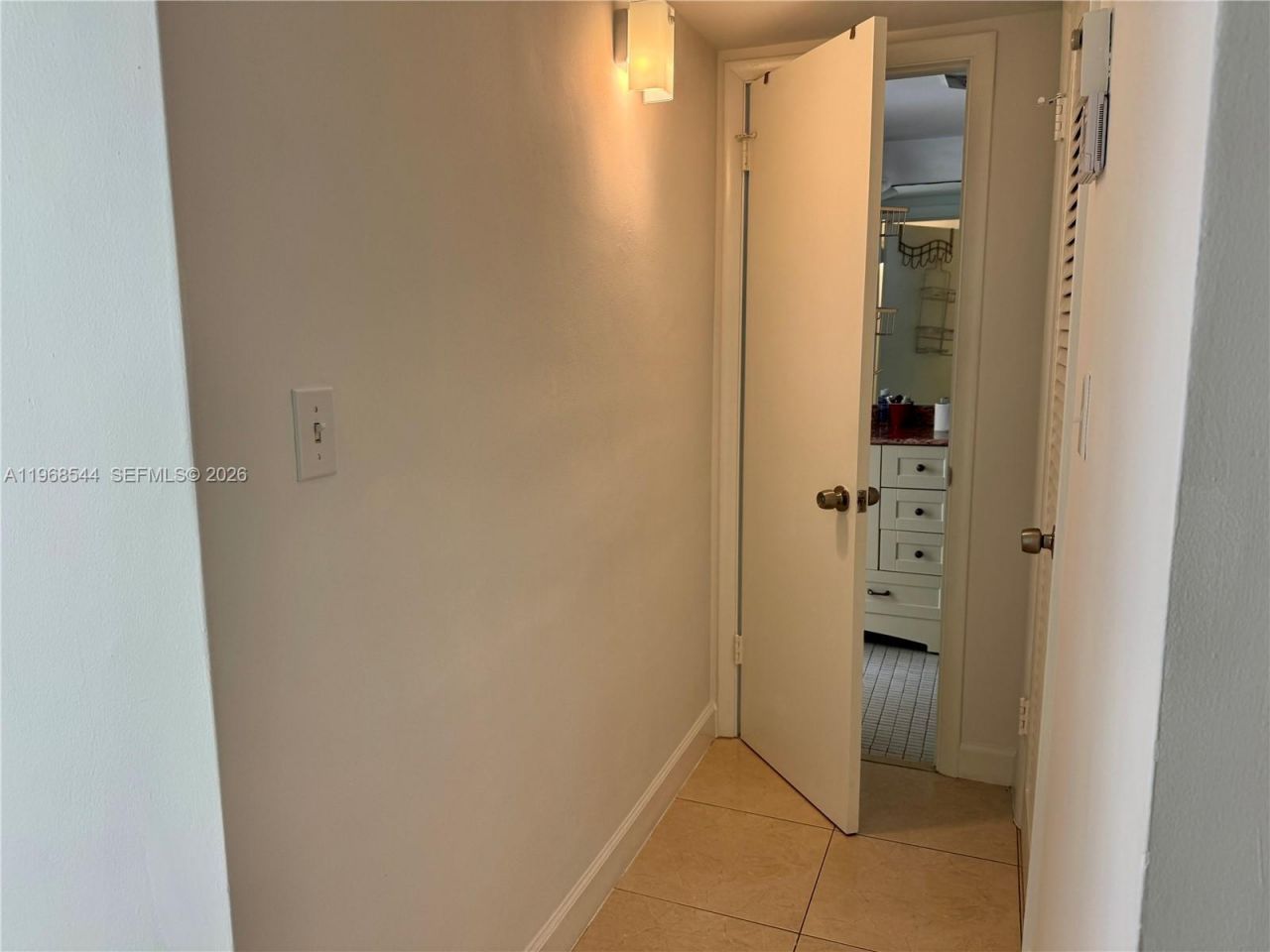 2855 Leonard Dr , Unit H202, Aventura, FL 33160 Photo