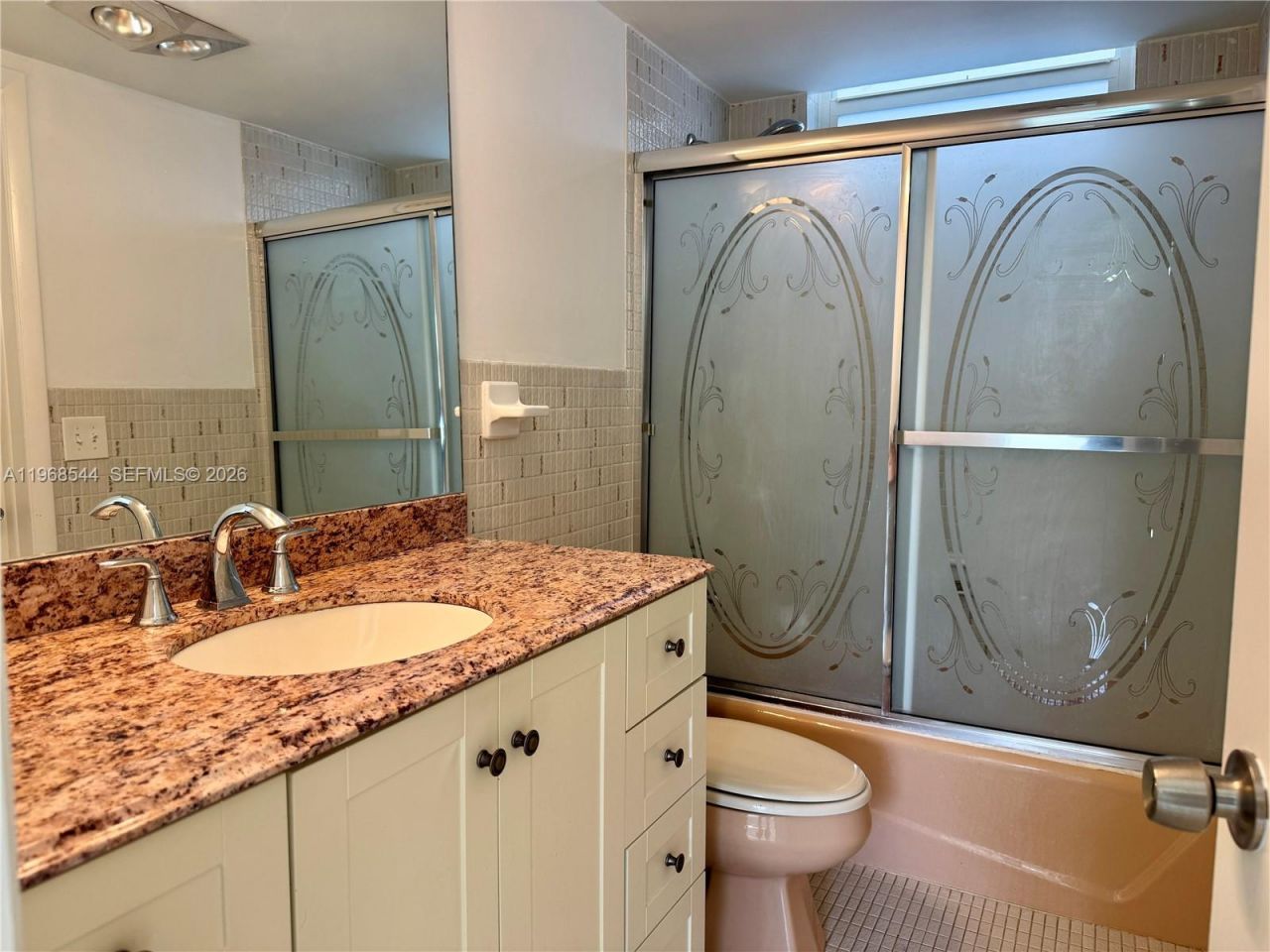 2855 Leonard Dr , Unit H202, Aventura, FL 33160 Photo