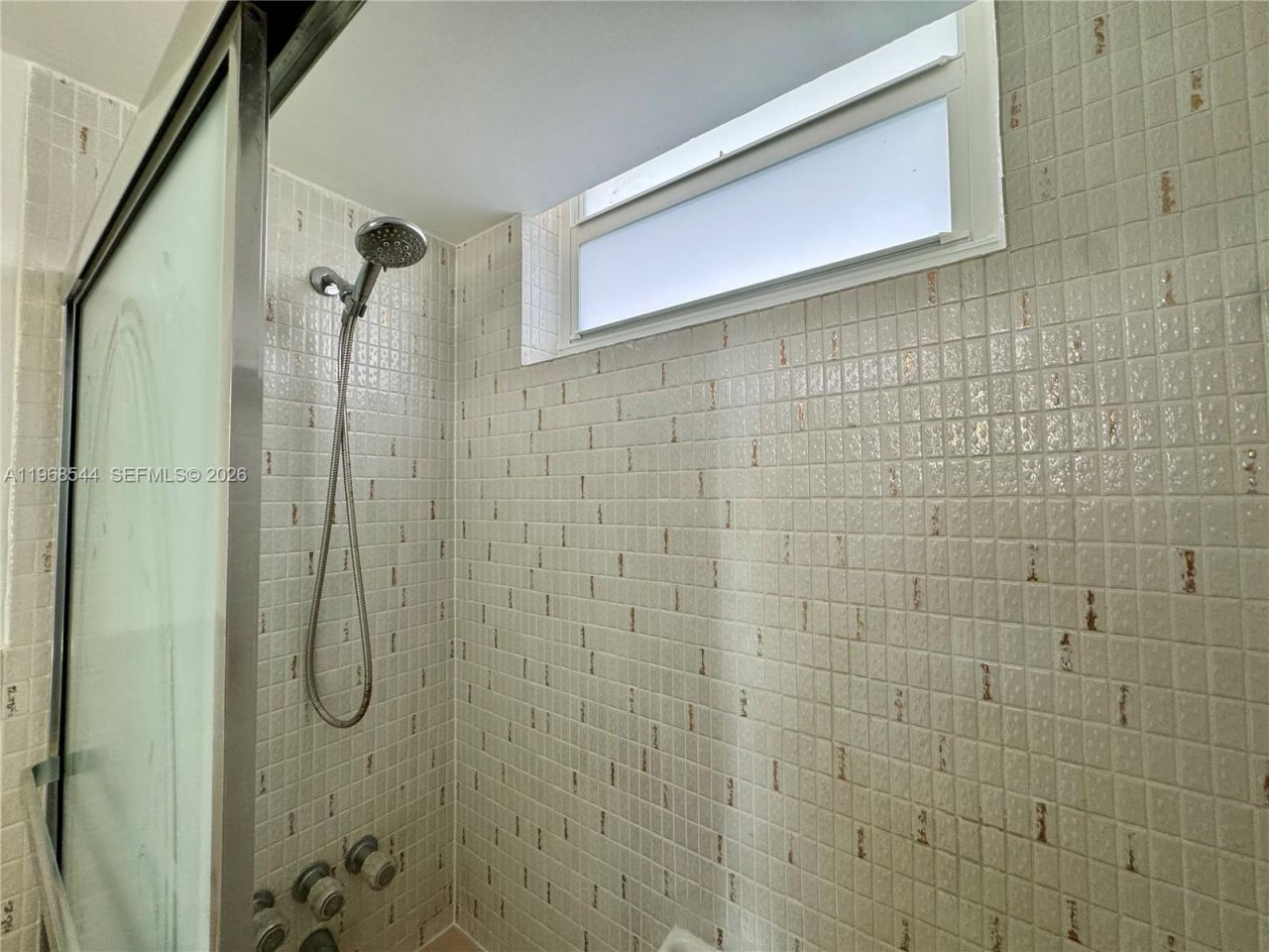 2855 Leonard Dr , Unit H202, Aventura, FL 33160 Photo