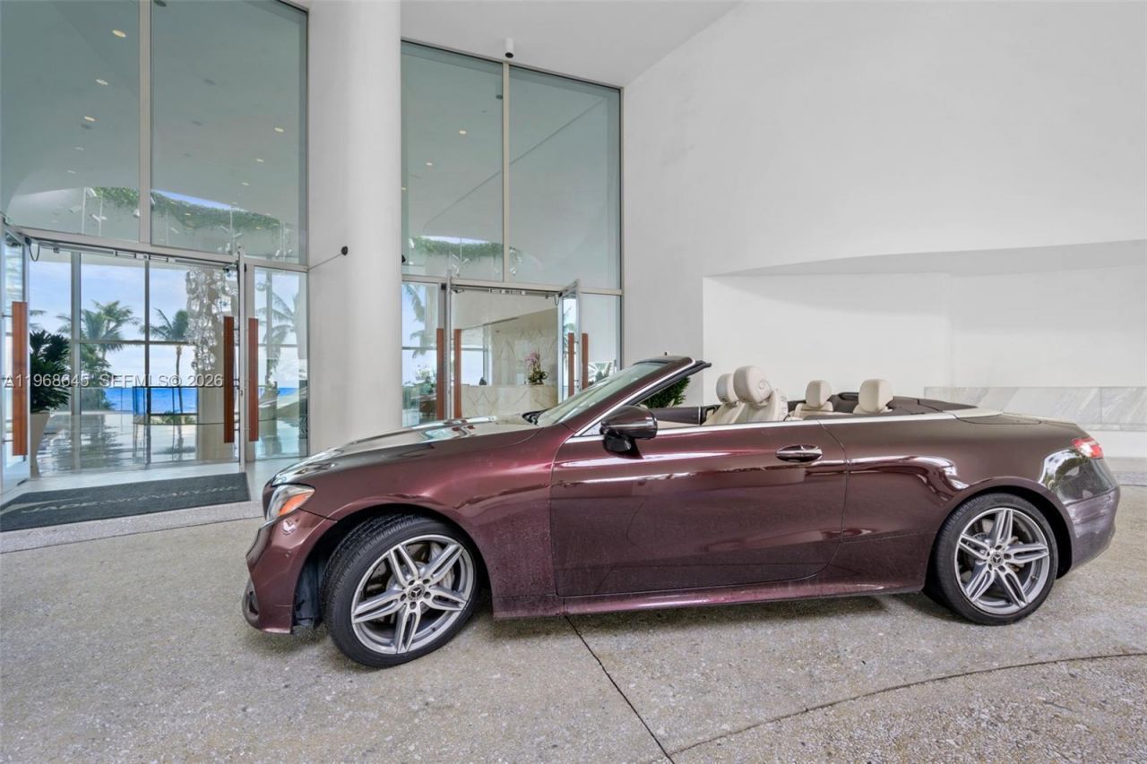 16901 Collins Ave, Unit 602, Sunny Isles Beach, FL 33160 Photo