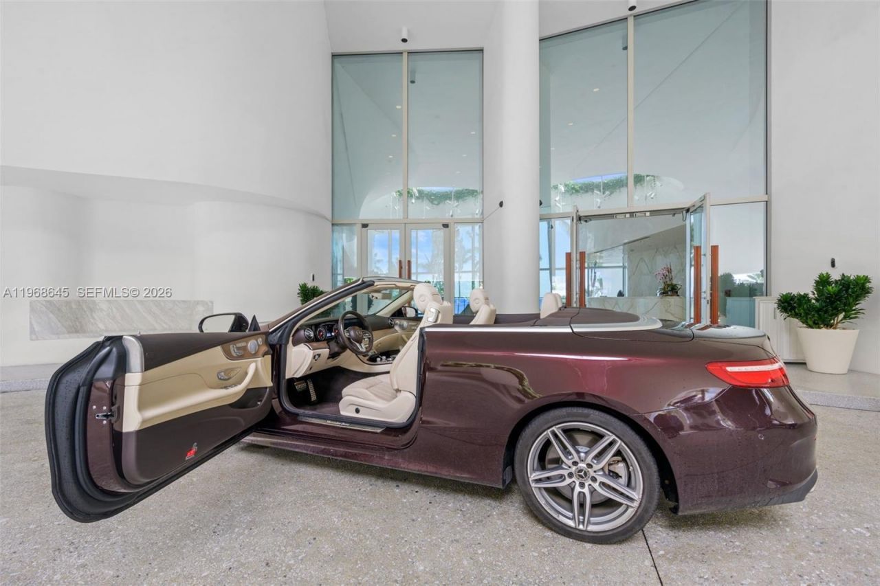 16901 Collins Ave, Unit 602, Sunny Isles Beach, FL 33160 Photo