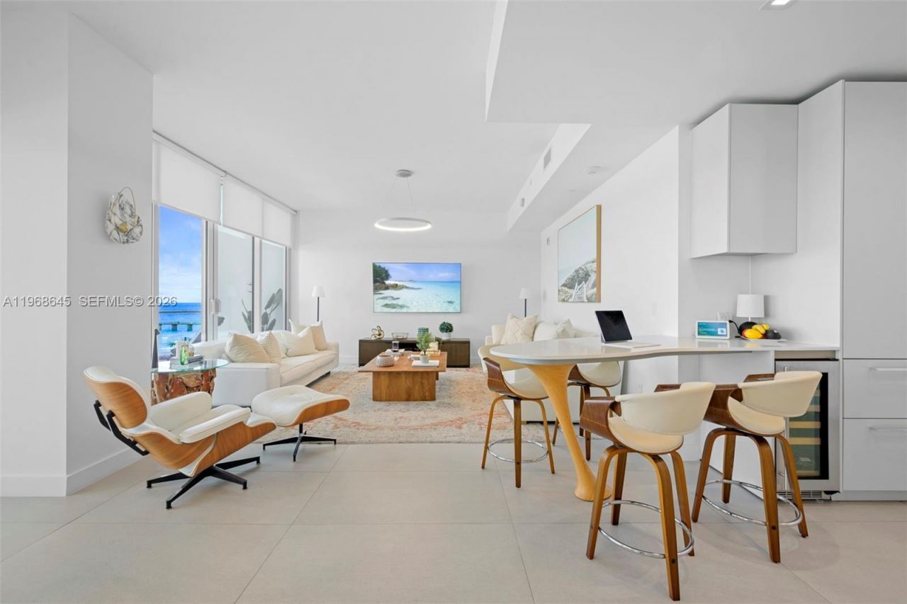 16901 Collins Ave, Unit 602, Sunny Isles Beach, FL 33160 Photo