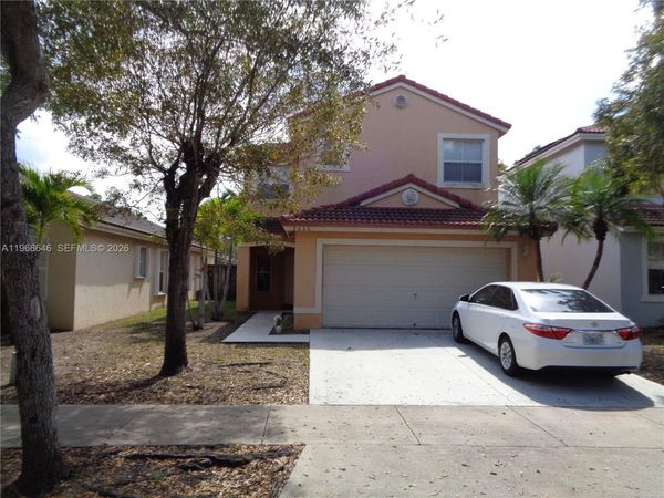 2060 SE 14th St, Homestead, FL 33035