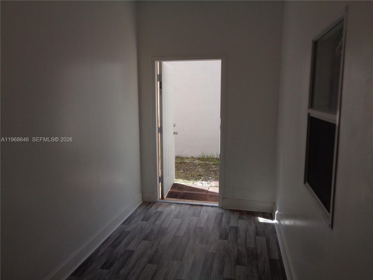 2060 SE 14th St, Homestead, FL 33035 Photo