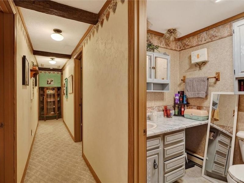 251 E 1st Street, London, OH 43140 Photo 14