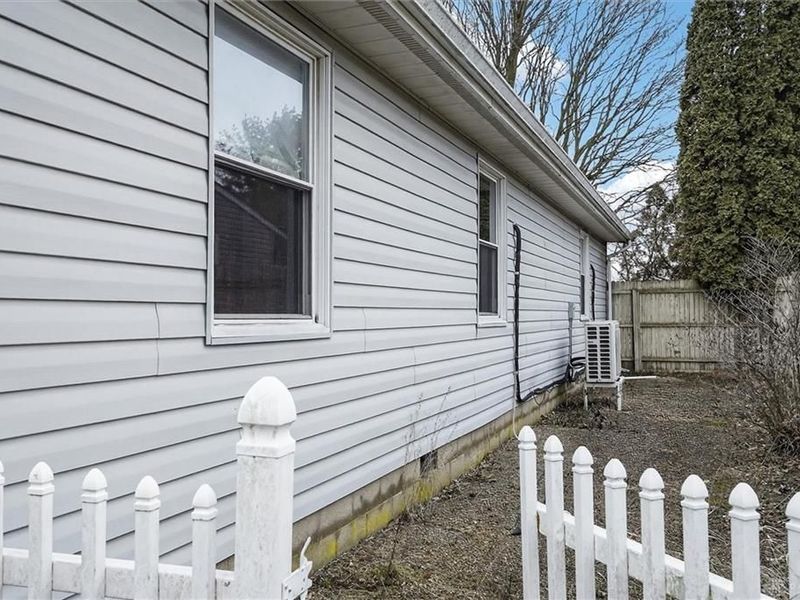 251 E 1st Street, London, OH 43140 Photo 32