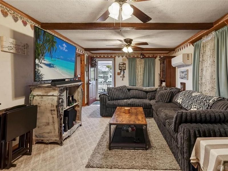 251 E 1st Street, London, OH 43140 Photo 7