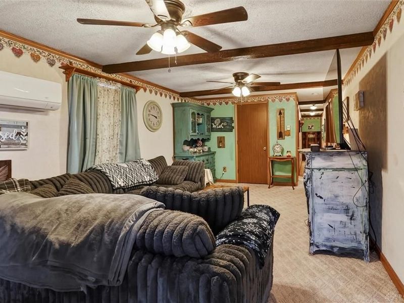 251 E 1st Street, London, OH 43140 Photo 8