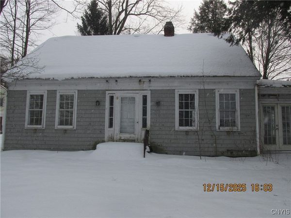 8586 Seneca Turnpike, New Hartford, NY 13413