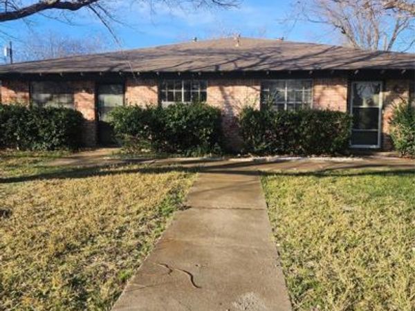 607 Arbor Lane, Lancaster, TX 75134
