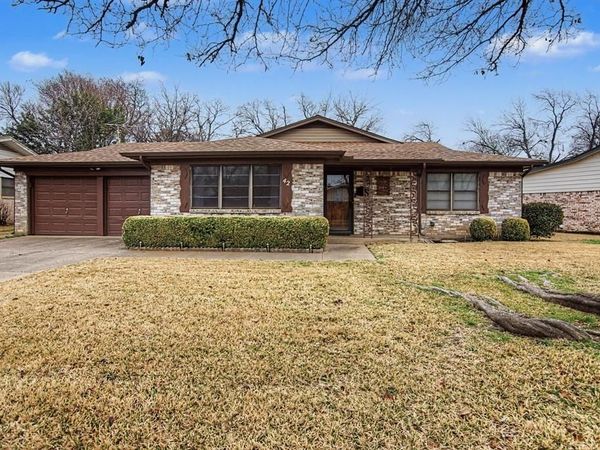 42 Page Street , Hurst, TX 76053