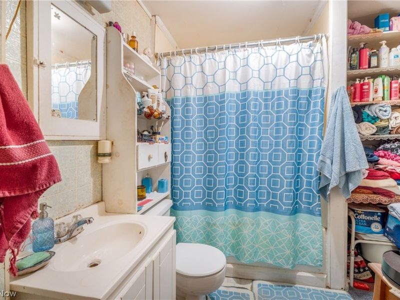 3180 W 46th Street, Cleveland, OH 44102 Photo 13