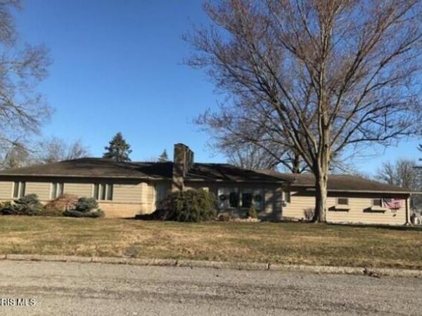 323 Morris Drive, Montpelier, OH 43543