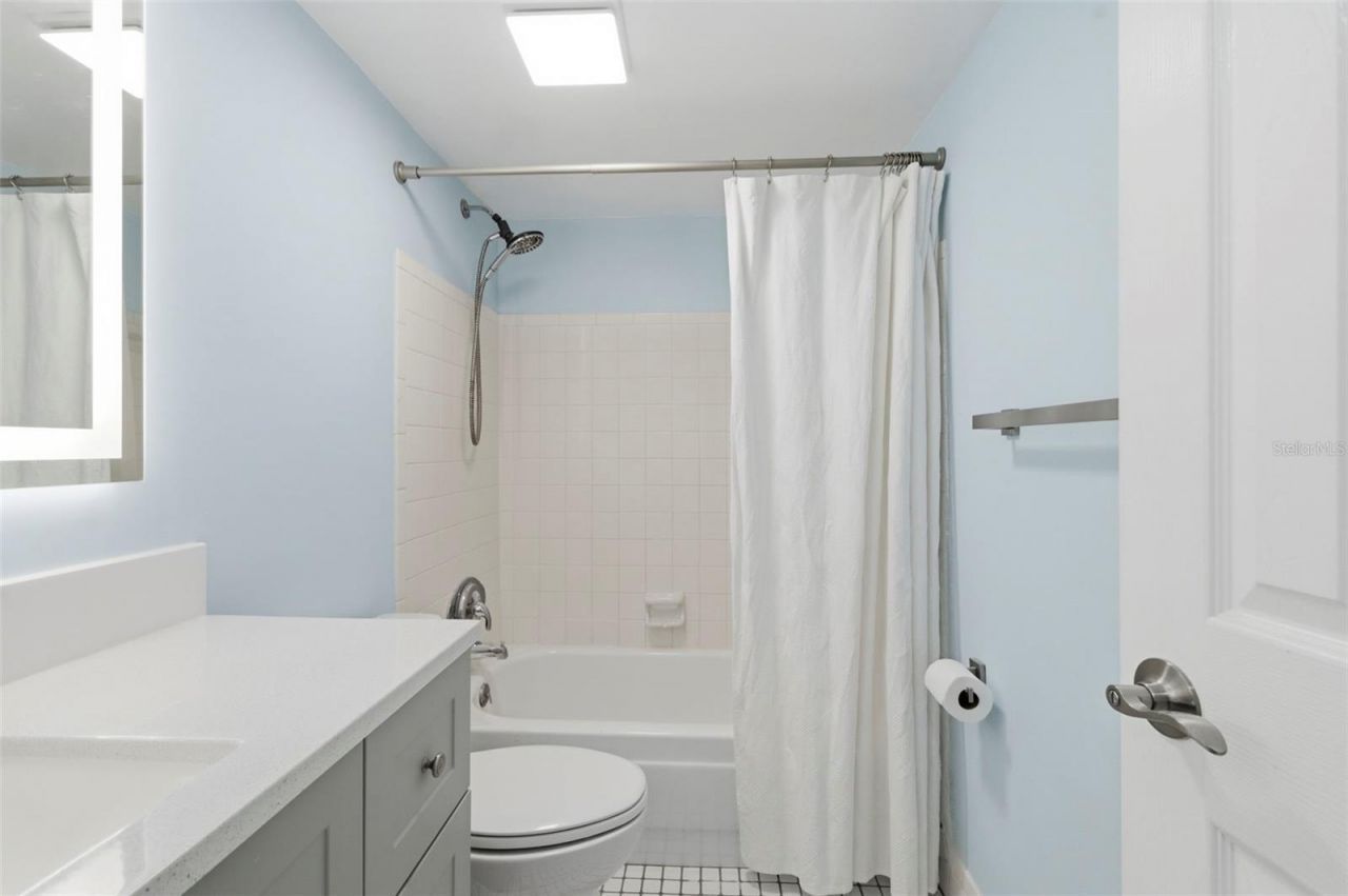 1125 83rd Avenue N, Unit A, Saint Petersburg, FL 33702 Photo