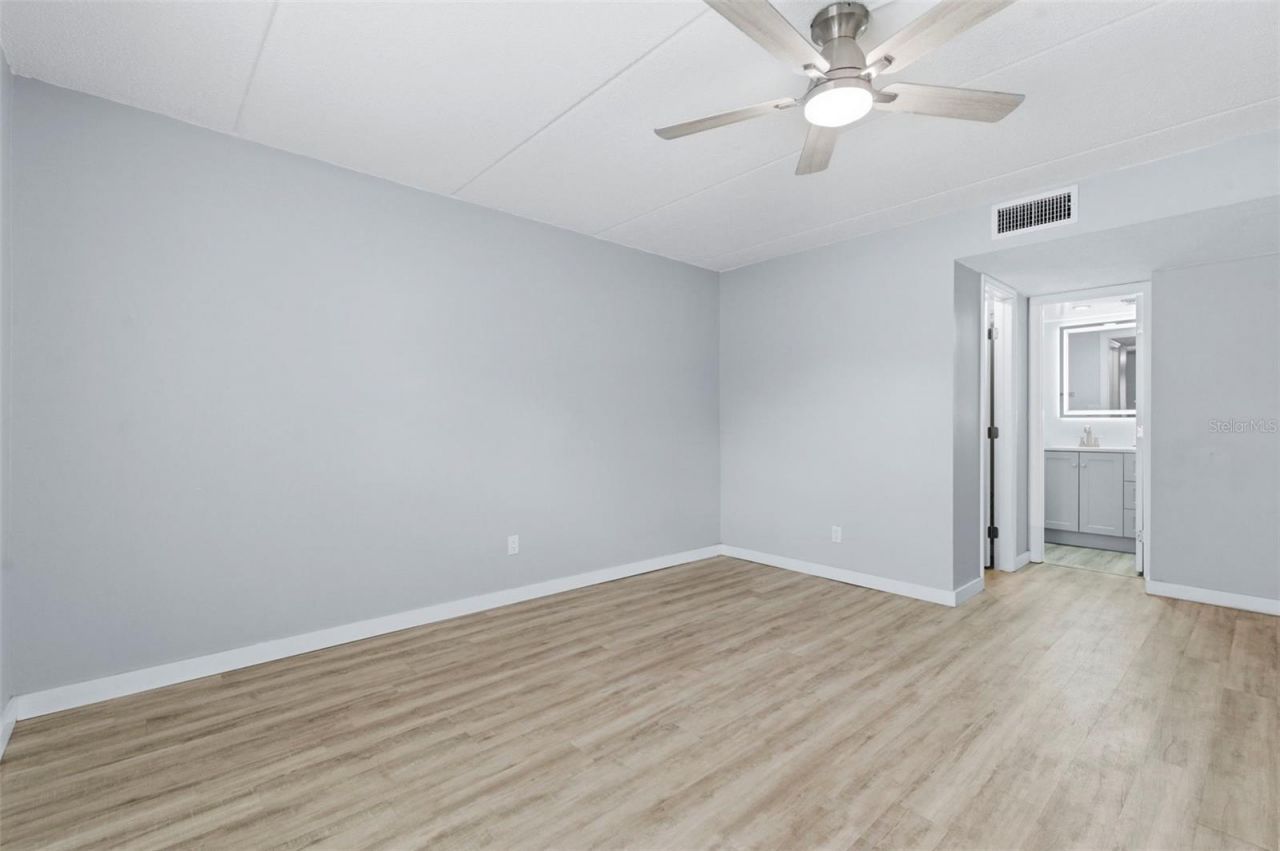 1125 83rd Avenue N, Unit A, Saint Petersburg, FL 33702 Photo