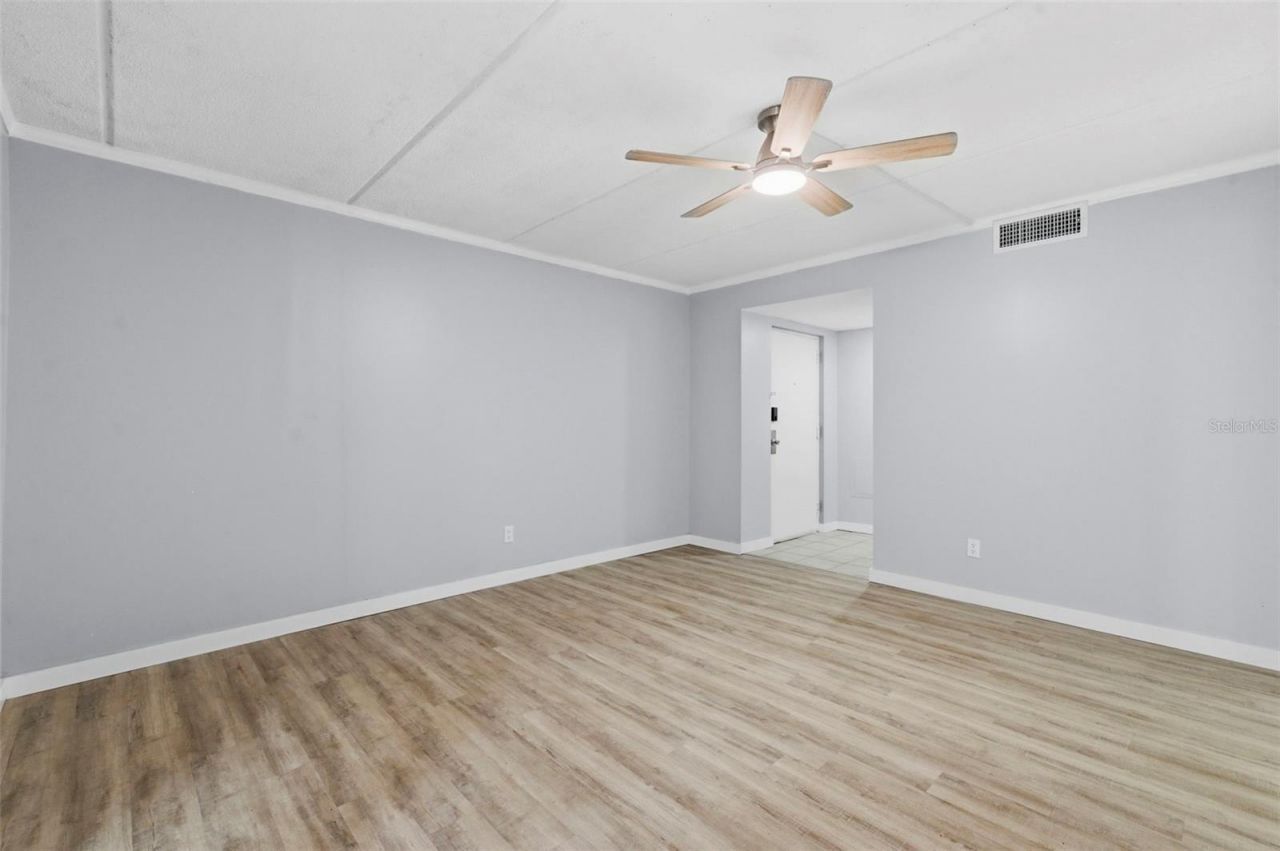 1125 83rd Avenue N, Unit A, Saint Petersburg, FL 33702 Photo