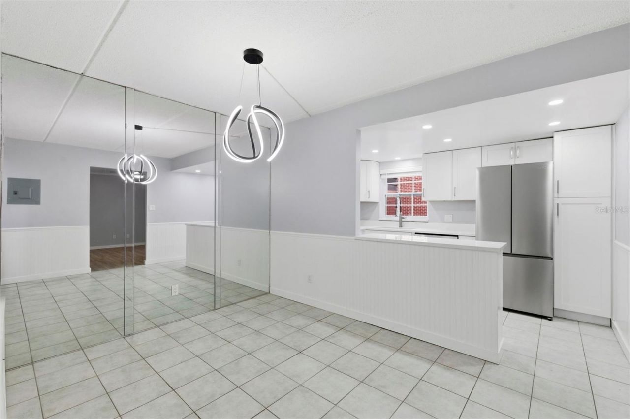 1125 83rd Avenue N, Unit A, Saint Petersburg, FL 33702 Photo