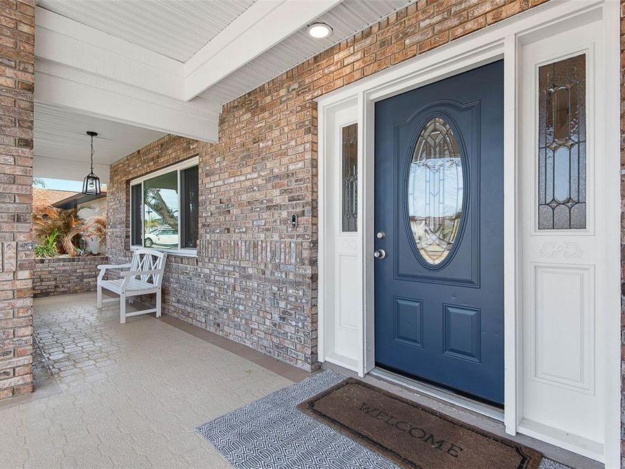 Property Image 100