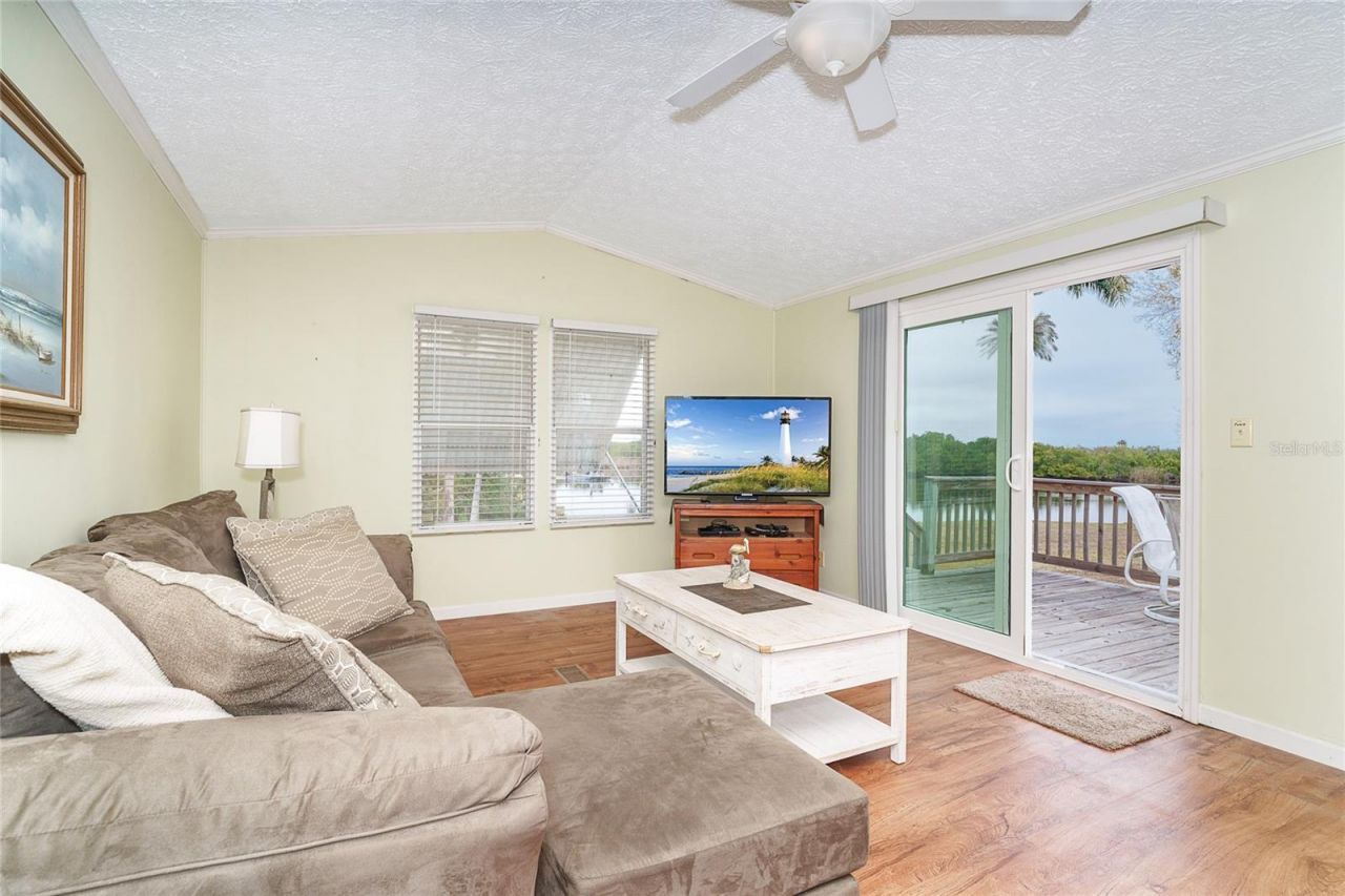 8320 Riverside Drive, Unit 94, Punta Gorda, FL 33982 Photo