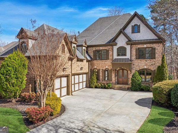 1416 Falkirk Lane NW, Kennesaw, GA 30152