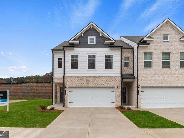 8215 Tiger Way, Riverdale, GA 30296