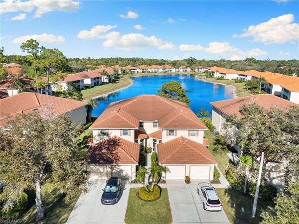 500 Robin Hood CIR, Unit 201, NAPLES, FL 34104