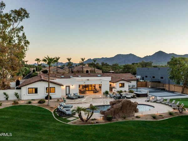 9833 E DESERT COVE Avenue, Scottsdale, AZ 85260