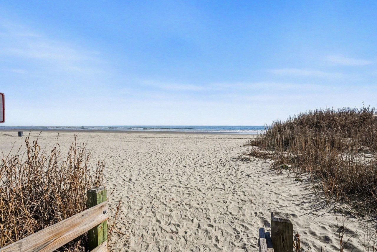 6309 N Ocean Blvd. Photo 32