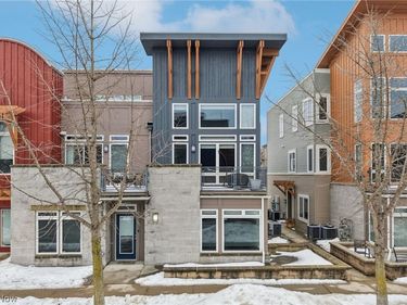 7417 Battery Park Boulevard, Cleveland, OH 44102