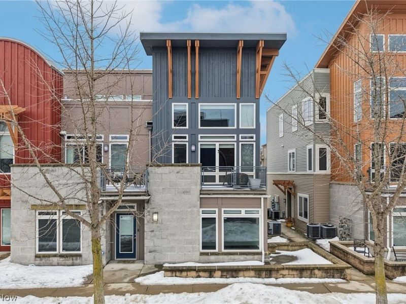 7417 Battery Park Boulevard, Cleveland, OH 44102 Photo 1