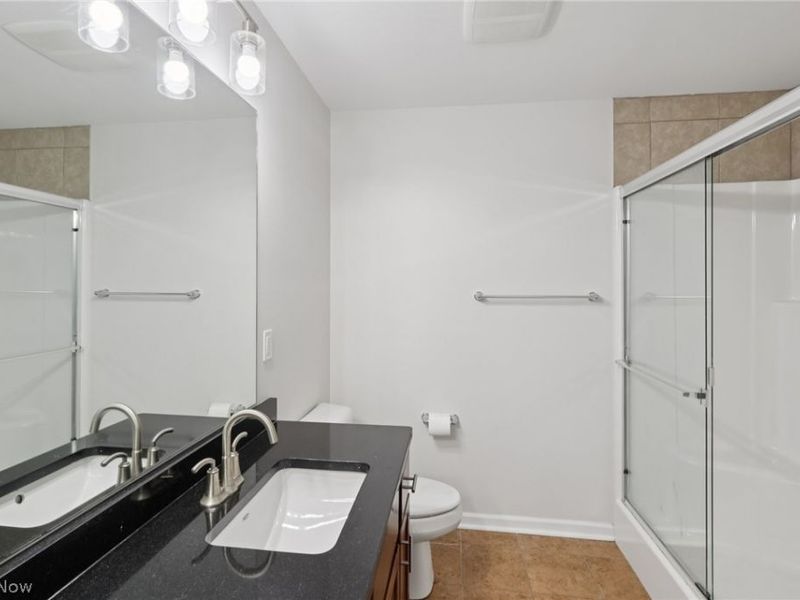 7417 Battery Park Boulevard, Cleveland, OH 44102 Photo 21