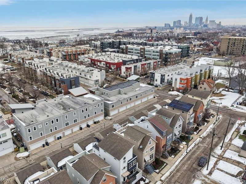 7417 Battery Park Boulevard, Cleveland, OH 44102 Photo 37