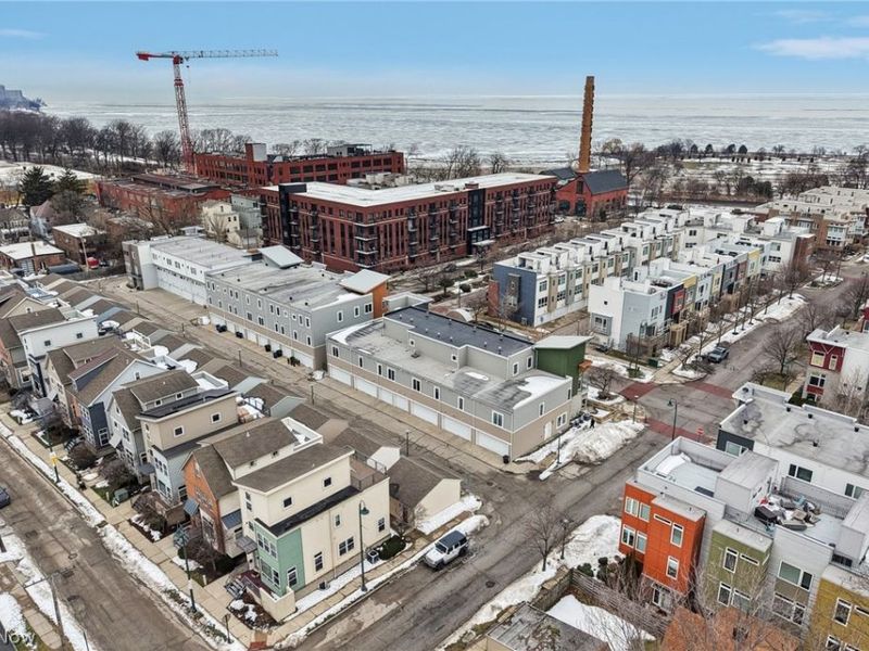 7417 Battery Park Boulevard, Cleveland, OH 44102 Photo 38