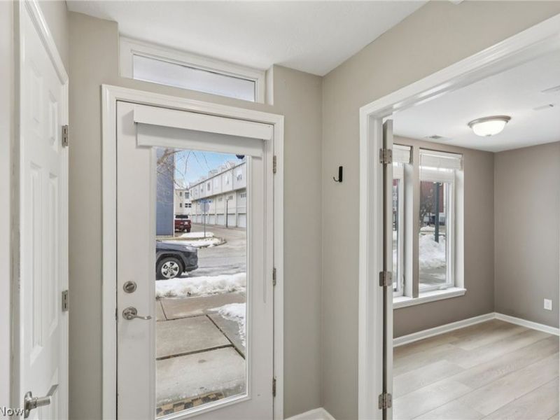 7417 Battery Park Boulevard, Cleveland, OH 44102 Photo 4